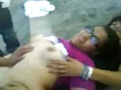 Nero donne donne anziane erotiche diteggiatura cazzo ragazzo e prende cum in il faccia