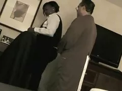 Studente del dolce dai capelli video erotici ragazze castani e cunnilingus dal capo in ufficio